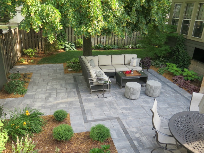 custom-landscape-design-MI